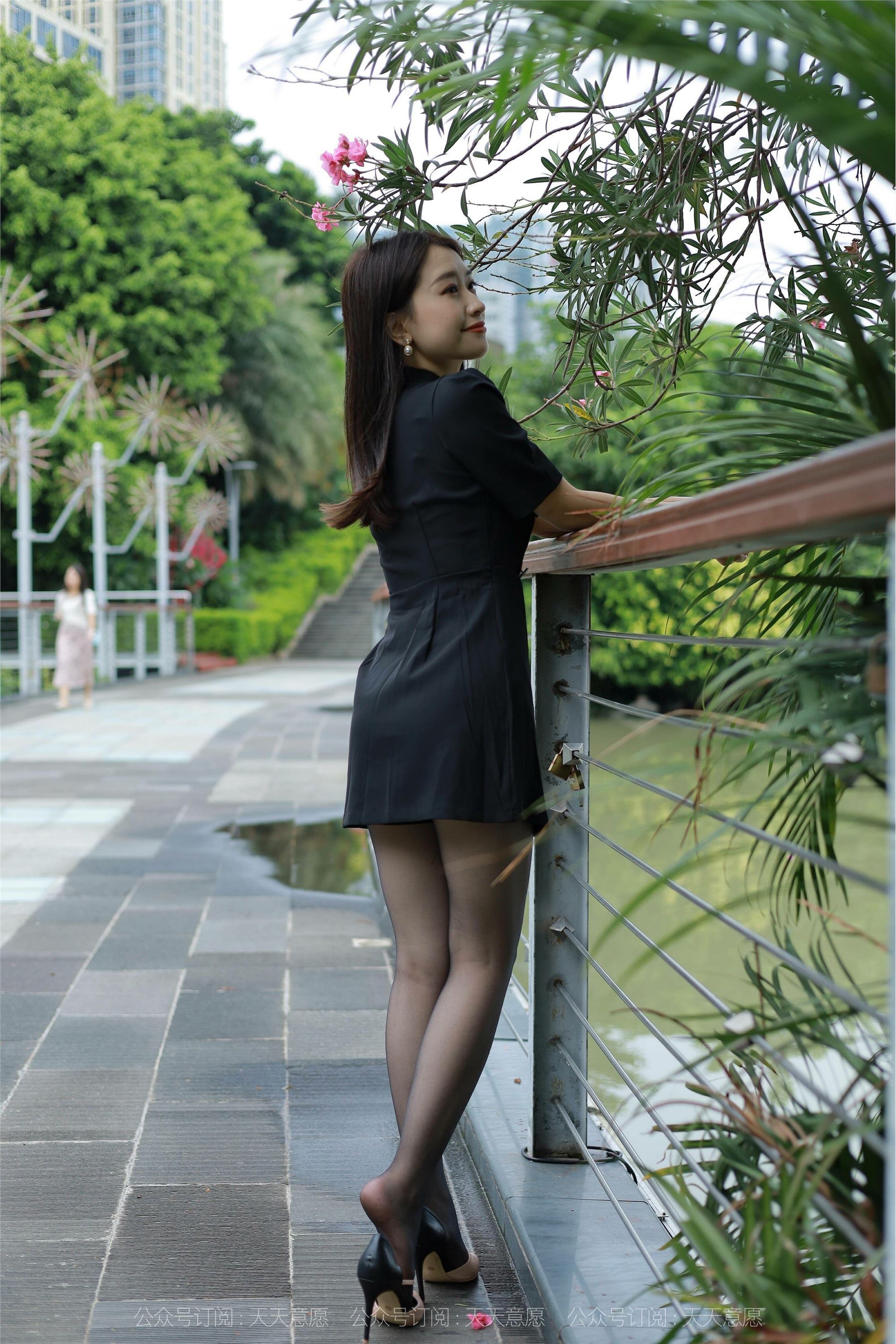 IESS异思趣向  2021.10.20 丝享家953：小婕《桥上的美女》